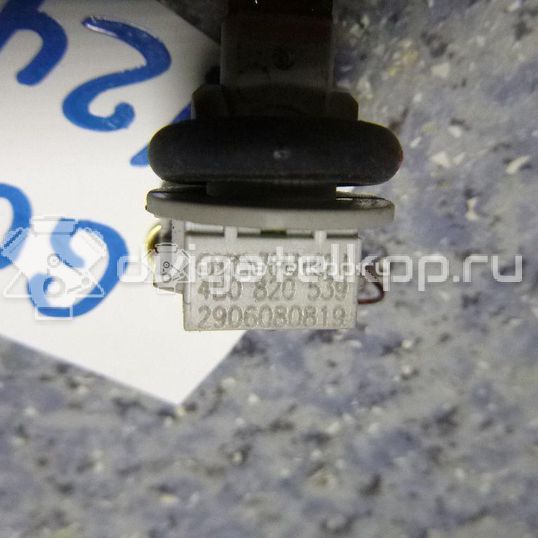 Фото Датчик температуры воздуха  4b0820539 для audi A8 [4N]
