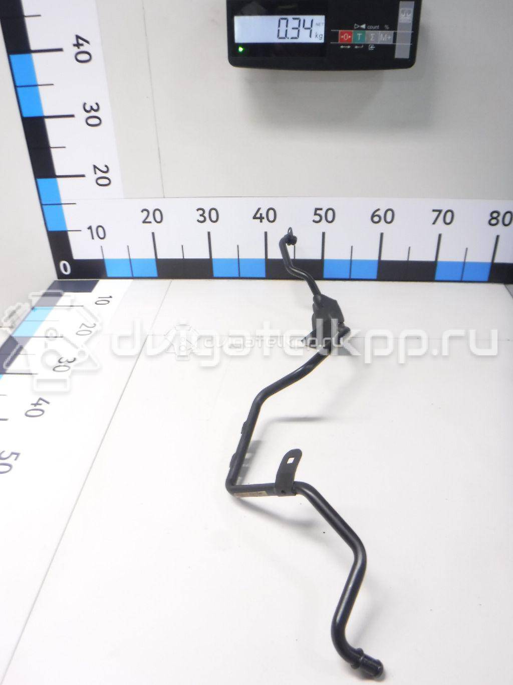 Фото Трубка масляная для двигателя 306DT для Land Rover Range Rover / Discovery 211-340 л.с 24V 3.0 л Дизельное топливо LR052353 {forloop.counter}}
