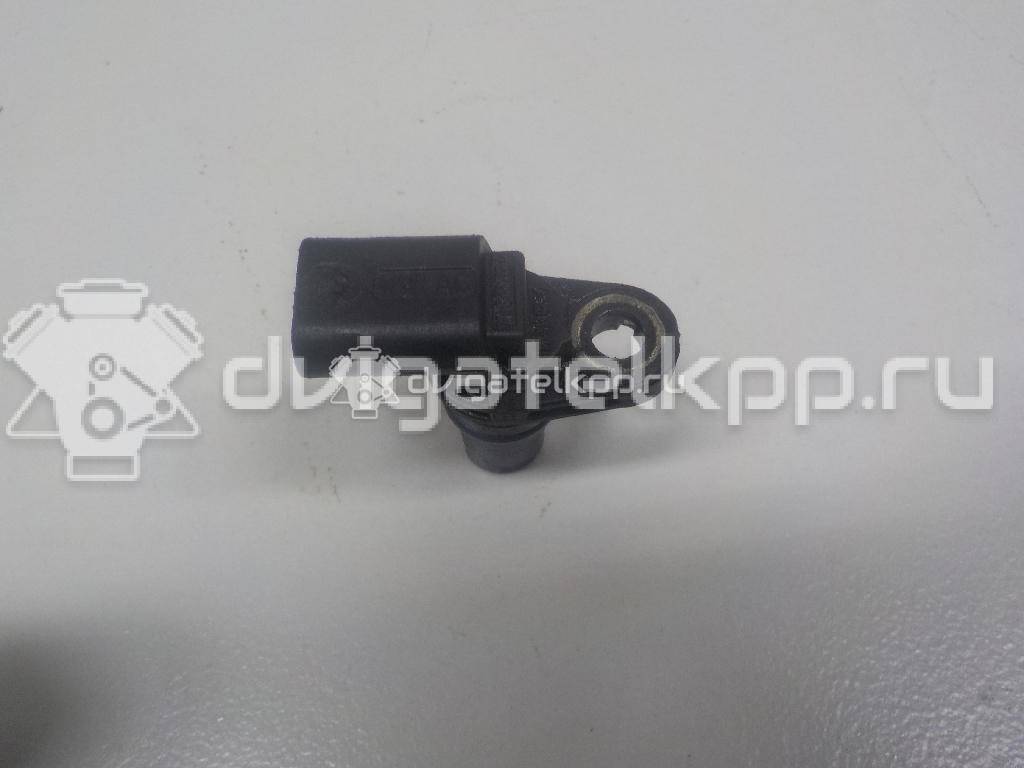 Фото Датчик положения распредвала  07L905163C для Seat Leon / Toledo / Alhambra / Altea / Exeo {forloop.counter}}