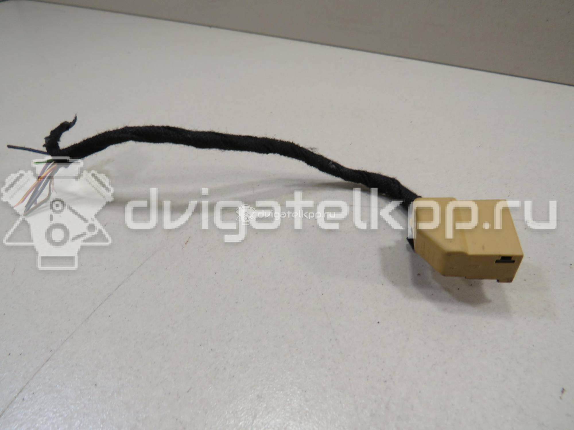Фото Разъем  8E0972416 для seat Altea {forloop.counter}}