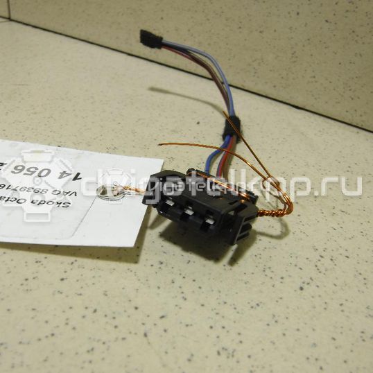 Фото Разъем  893971633 для seat Altea