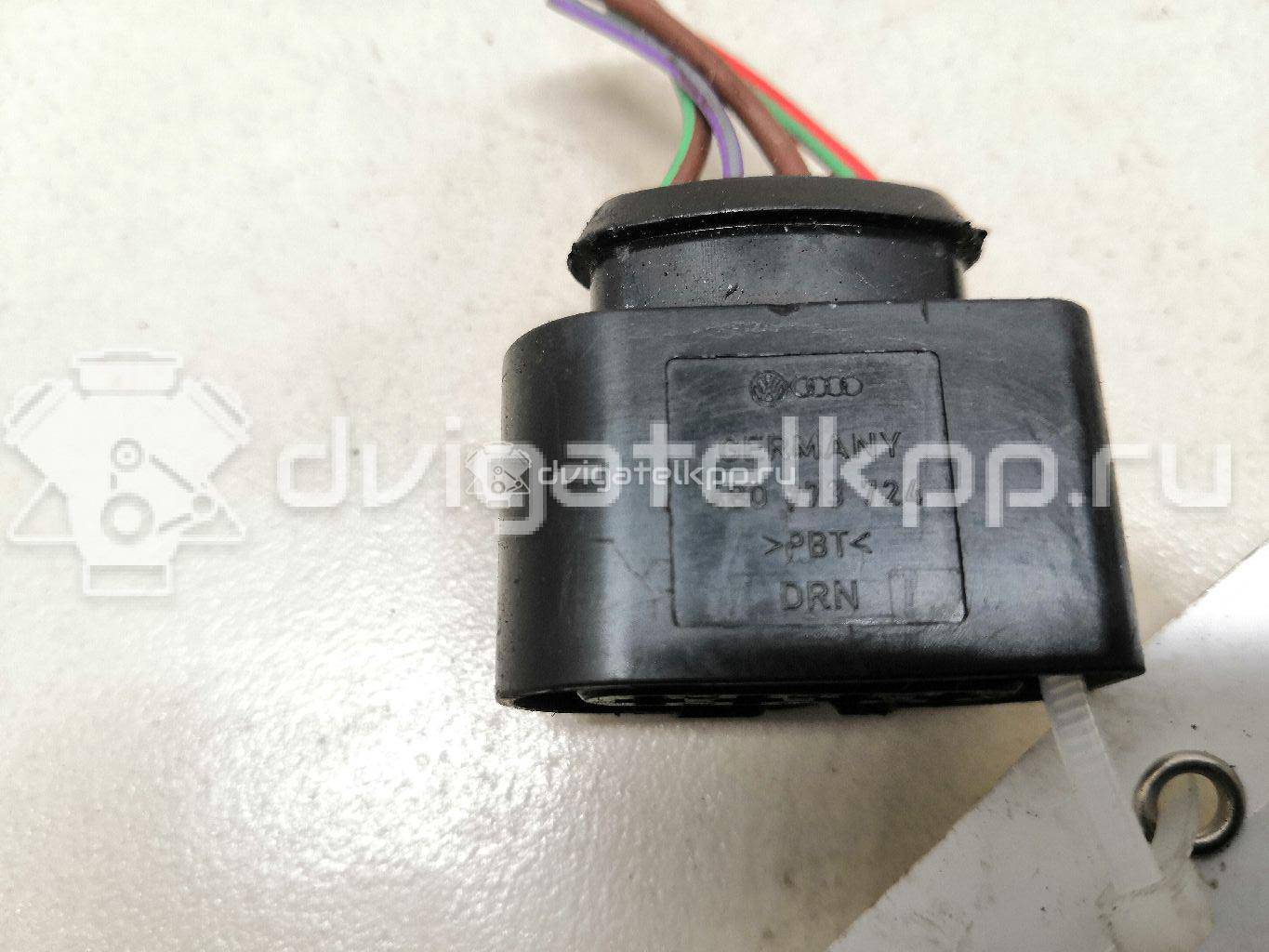Фото Разъем  4B0973724 для seat Altea {forloop.counter}}