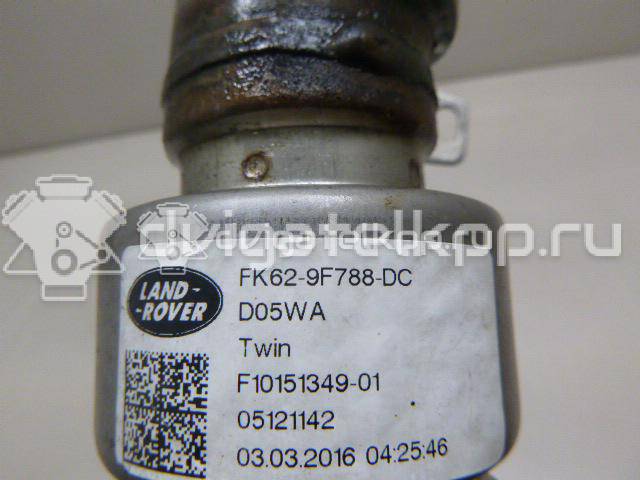 Фото Патрубок интеркулера для двигателя 306DT для Land Rover Range Rover / Discovery 211-340 л.с 24V 3.0 л Дизельное топливо LR062031 {forloop.counter}}