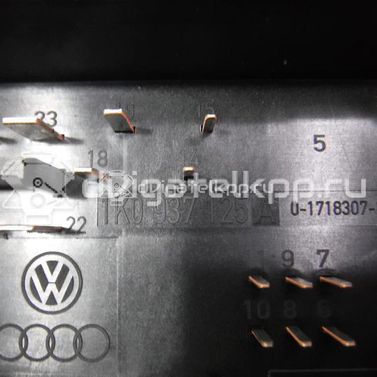 Фото Блок предохранителей  1k0937125a для audi A3 [8P1]