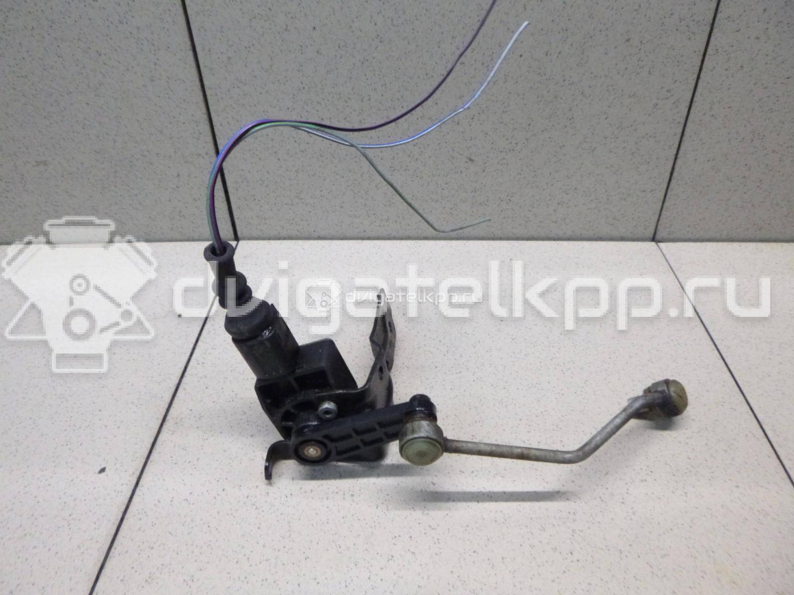 Фото Датчик регулировки дорож. просвета  1T0907503 для seat Altea {forloop.counter}}
