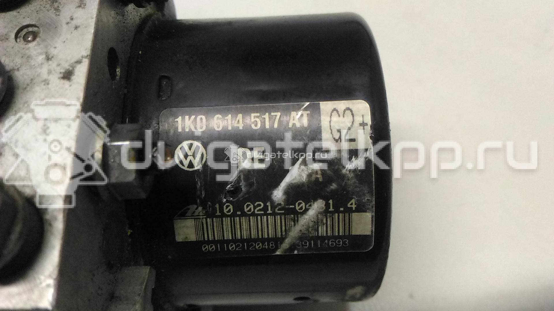 Фото Блок ABS (насос)  1K0614517DE для vw Scirocco {forloop.counter}}