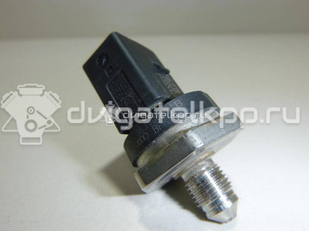 Фото Датчик давления топлива  06j906051b для Seat Ibiza / Leon / Toledo / Alhambra / Altea {forloop.counter}}