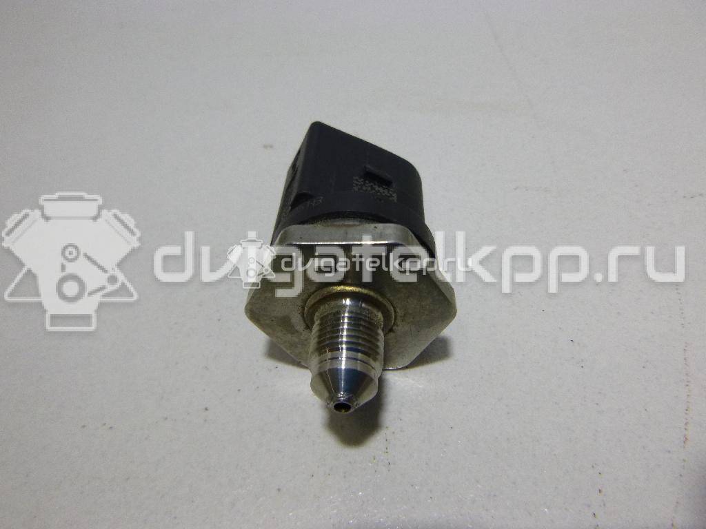 Фото Датчик давления топлива  06j906051b для Seat Ibiza / Leon / Toledo / Alhambra / Altea {forloop.counter}}