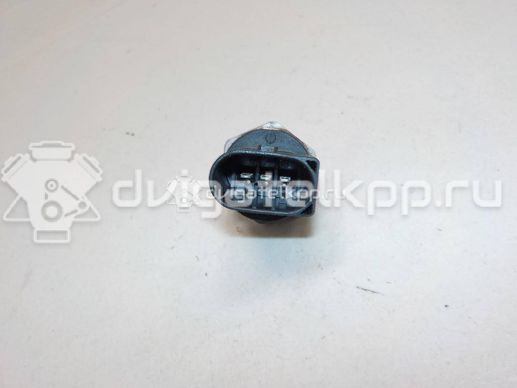 Фото Датчик давления топлива  06j906051b для Seat Ibiza / Leon / Toledo / Alhambra / Altea {forloop.counter}}