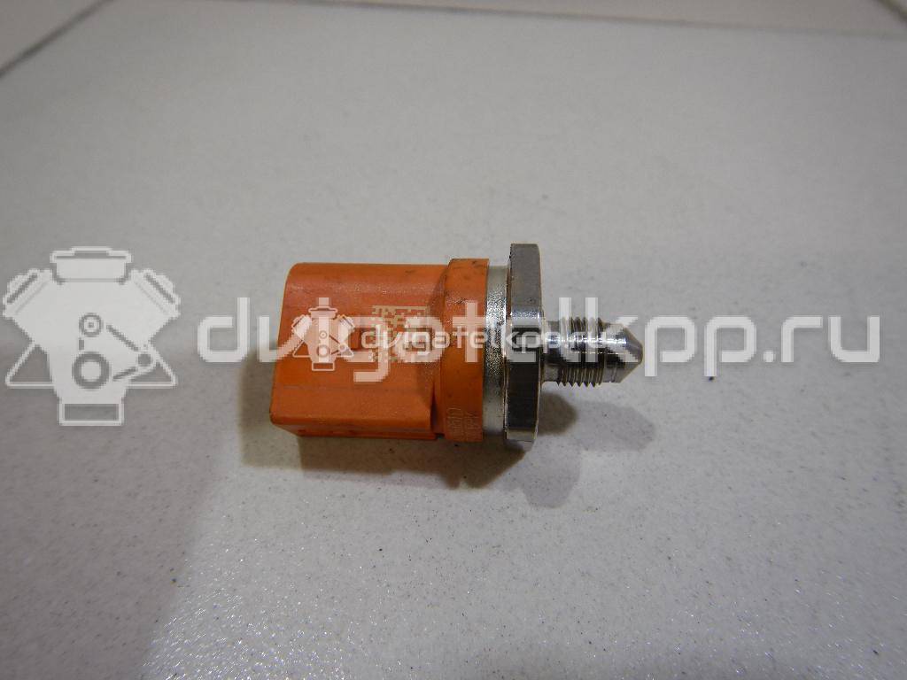 Фото Датчик давления топлива  06j906051b для Seat Ibiza / Leon / Toledo / Alhambra / Altea {forloop.counter}}