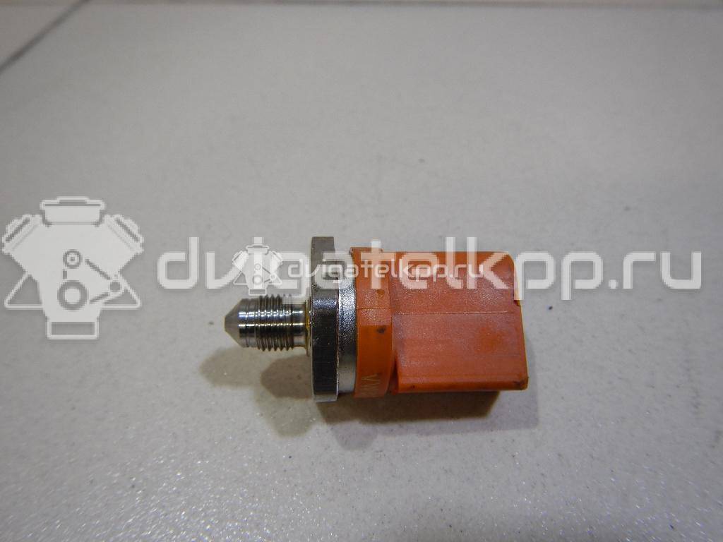 Фото Датчик давления топлива  06j906051b для Seat Ibiza / Leon / Toledo / Alhambra / Altea {forloop.counter}}