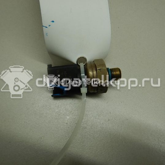 Фото Датчик давления топлива  06E906051K для seat Altea