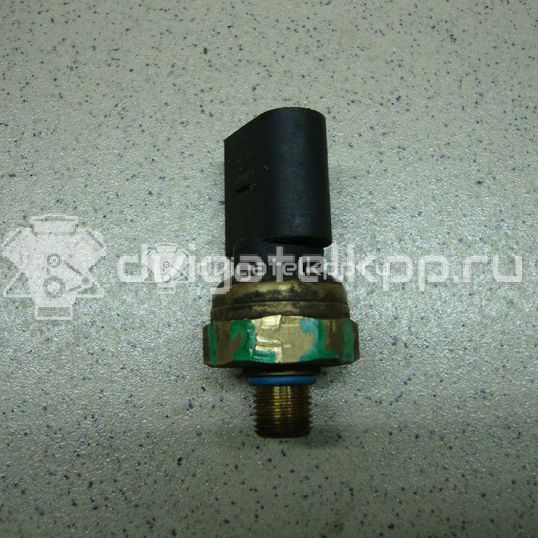 Фото Датчик давления топлива  06E906051K для seat Altea