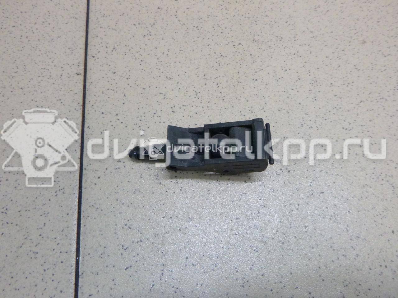 Фото Форсунка омывателя лобового стекла  6E0955985B для Seat Ibiza / Cordoba / Toledo / Arosa 6H / Mii Kf1 {forloop.counter}}
