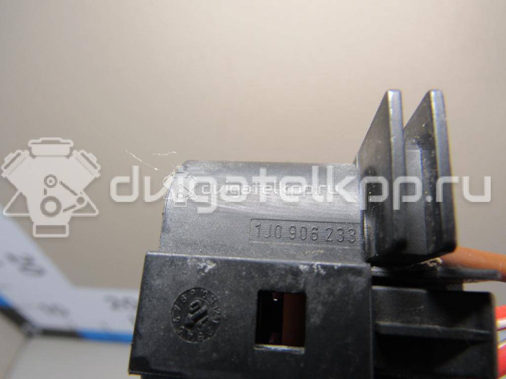 Фото Разъем  1J0906233 для seat Arosa {forloop.counter}}