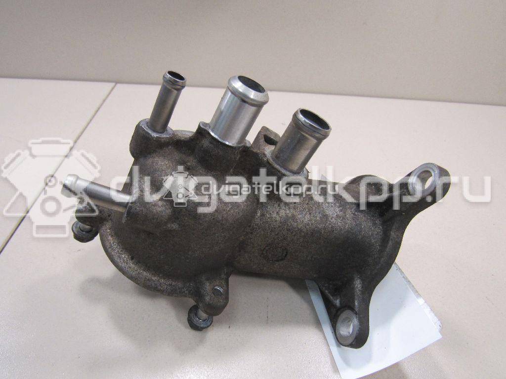 Фото Корпус термостата для двигателя 1UR-FSE для Lexus Ls / Gs 347-392 л.с 32V 4.6 л бензин 1632338030 {forloop.counter}}