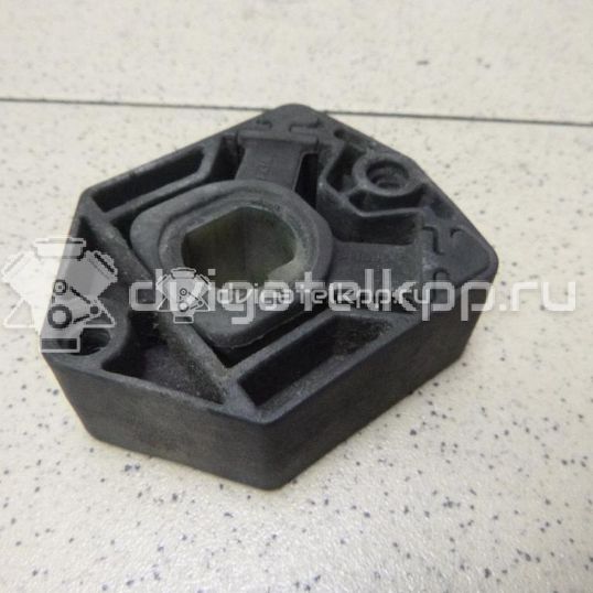 Фото Кронштейн радиатора  1U0121367D для Seat Ibiza / Cordoba / Leon / Toledo