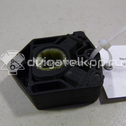 Фото Кронштейн радиатора  1U0121367D для Seat Ibiza / Cordoba / Leon / Toledo