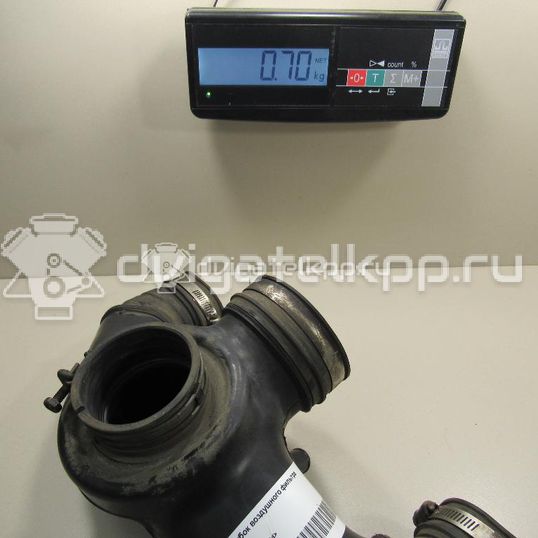 Фото Патрубок воздушного фильтра для двигателя 1UR-FSE для Lexus Ls / Gs 347-392 л.с 32V 4.6 л бензин 1787538011
