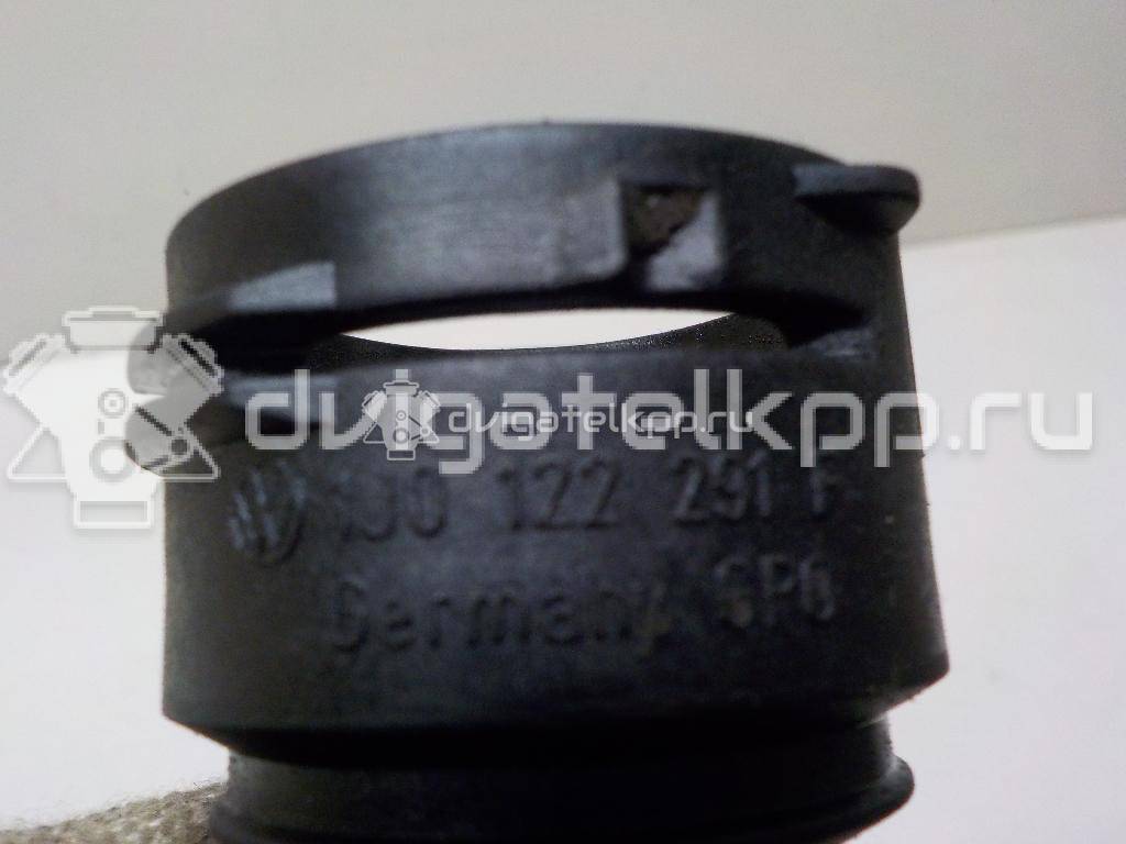 Фото Фланец двигателя системы охлаждения  1J0122291F для Seat Ibiza / Cordoba / Leon {forloop.counter}}