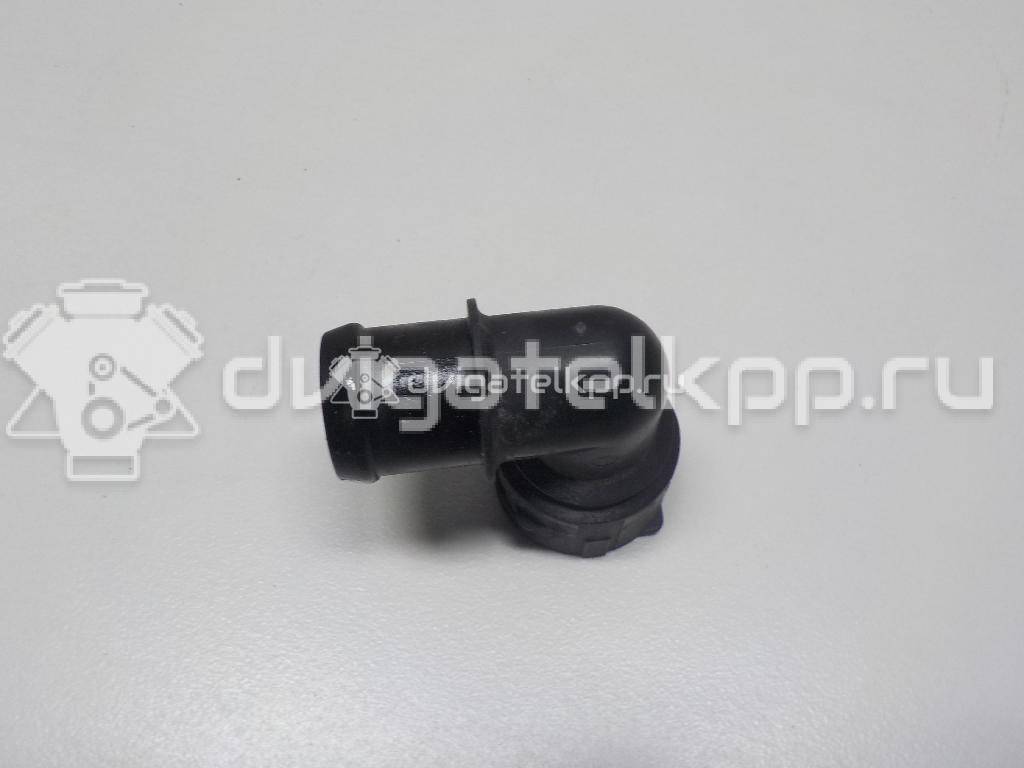 Фото Фланец двигателя системы охлаждения  1J0122291F для Seat Ibiza / Cordoba / Leon {forloop.counter}}