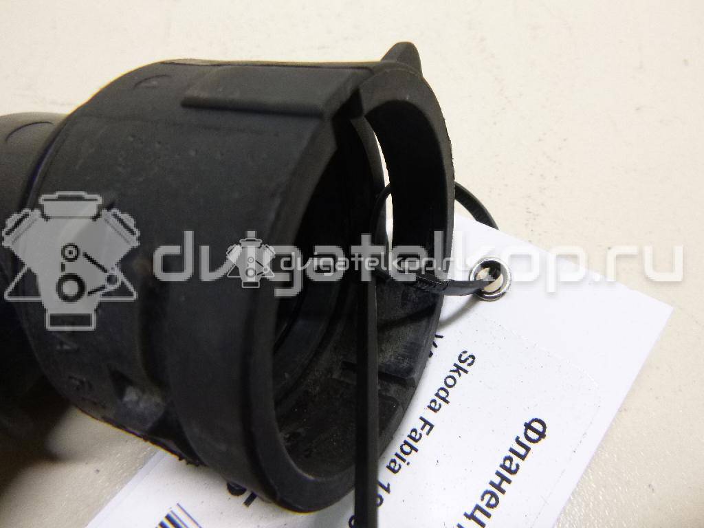 Фото Фланец двигателя системы охлаждения  1J0122291F для Seat Ibiza / Cordoba / Leon {forloop.counter}}