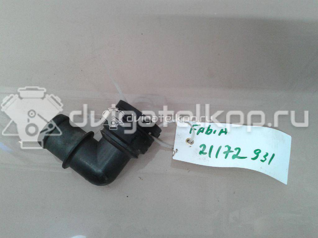 Фото Фланец двигателя системы охлаждения  1J0122291F для Seat Ibiza / Cordoba / Leon {forloop.counter}}