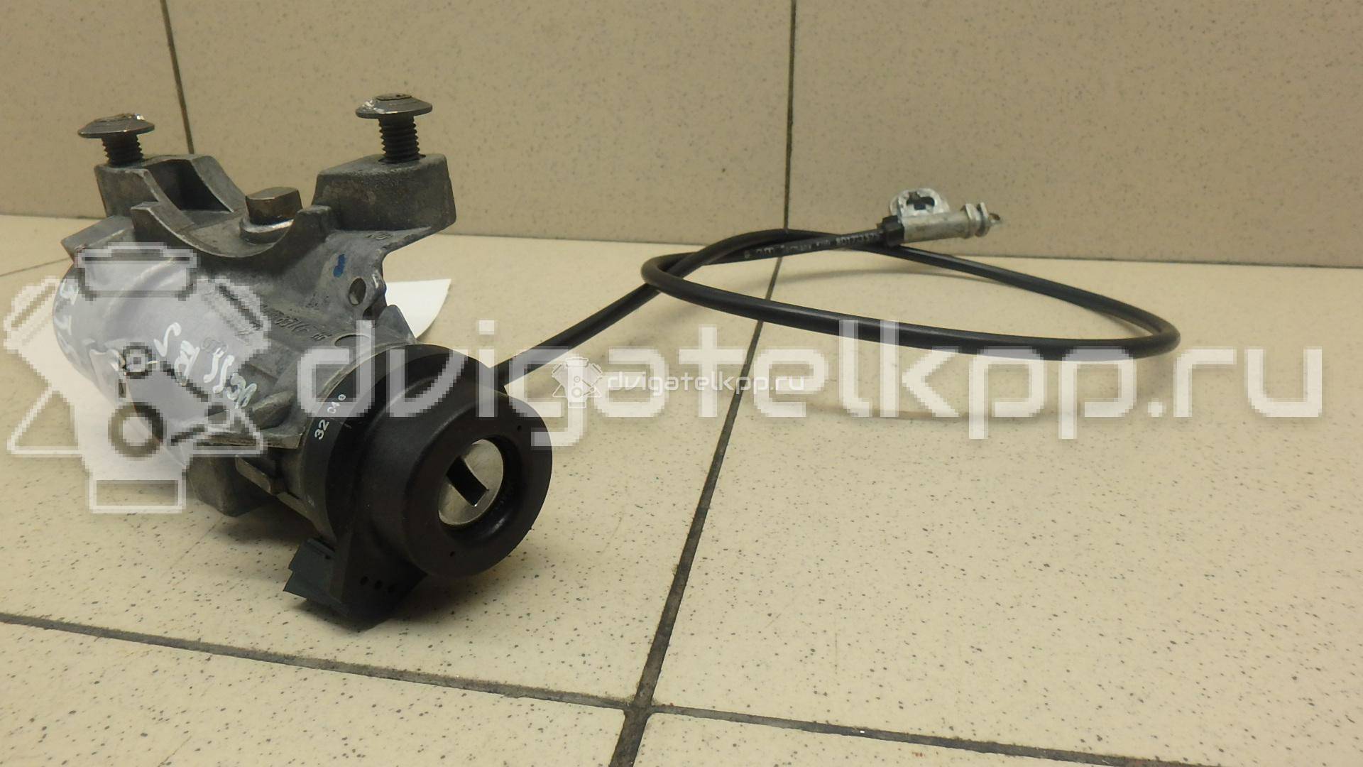 Фото Замок зажигания  4B0905851F для seat Exeo {forloop.counter}}
