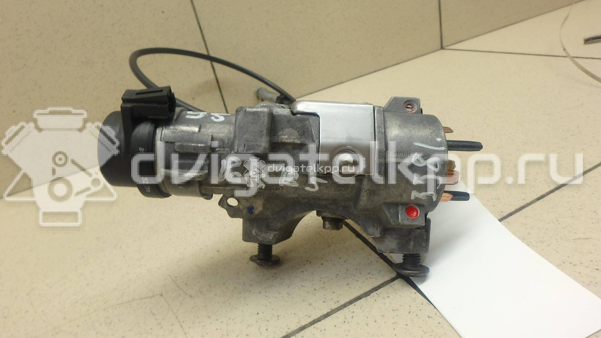Фото Замок зажигания  4B0905851F для seat Exeo {forloop.counter}}