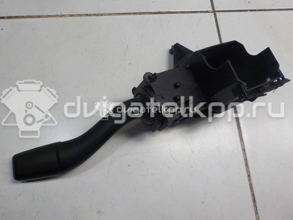 Фото Переключатель поворотов подрулевой  4e0953513a для audi A4 [B6] {forloop.counter}}