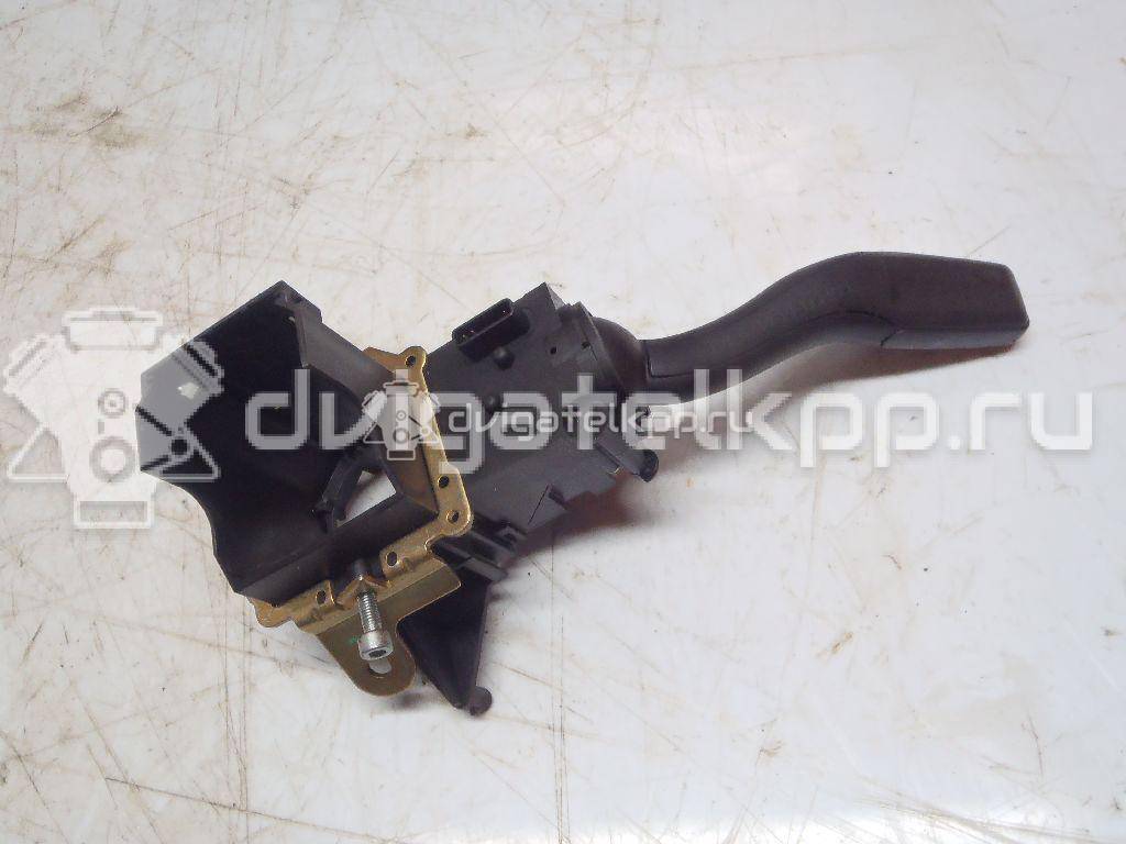 Фото Переключатель поворотов подрулевой  4e0953513a для audi A4 [B6] {forloop.counter}}