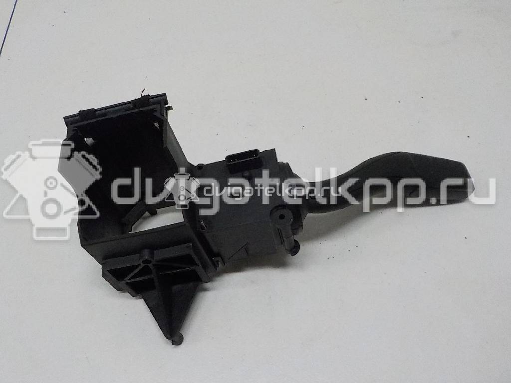 Фото Переключатель поворотов подрулевой  4e0953513a для audi A4 [B6] {forloop.counter}}