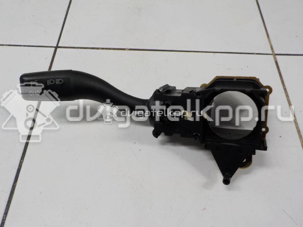 Фото Переключатель поворотов подрулевой  4e0953513a для audi A4 [B6] {forloop.counter}}