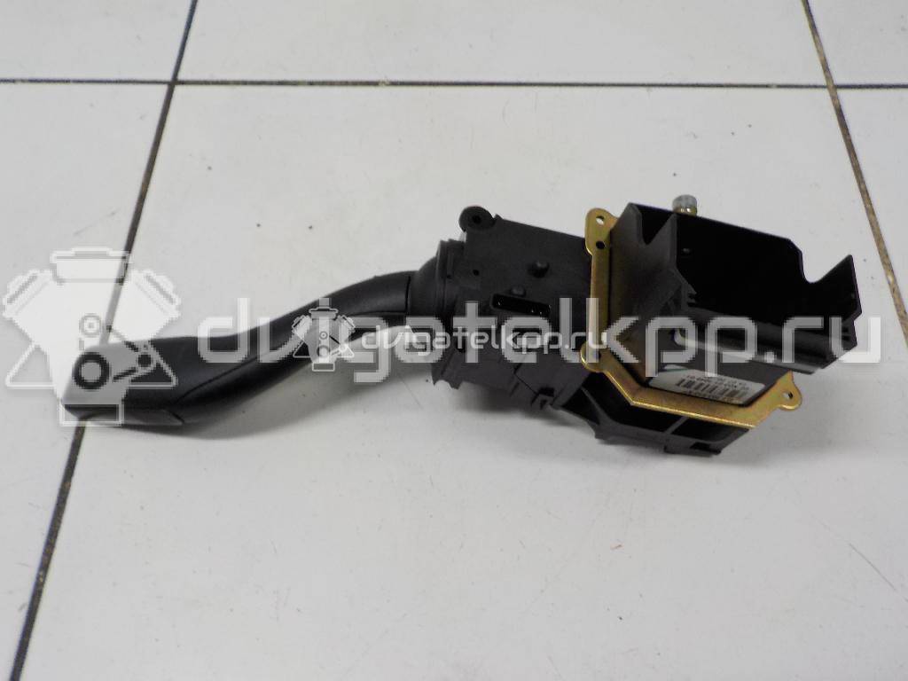 Фото Переключатель поворотов подрулевой  4e0953513a для audi A4 [B6] {forloop.counter}}