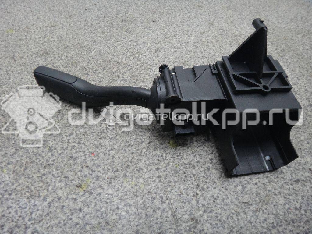 Фото Переключатель поворотов подрулевой  4E0953513A для seat Exeo {forloop.counter}}