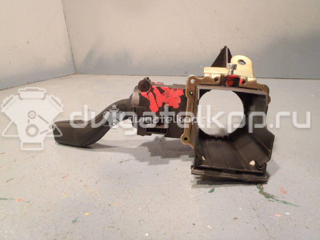 Фото Переключатель поворотов подрулевой  4e0953513a для audi A4 [B6] {forloop.counter}}