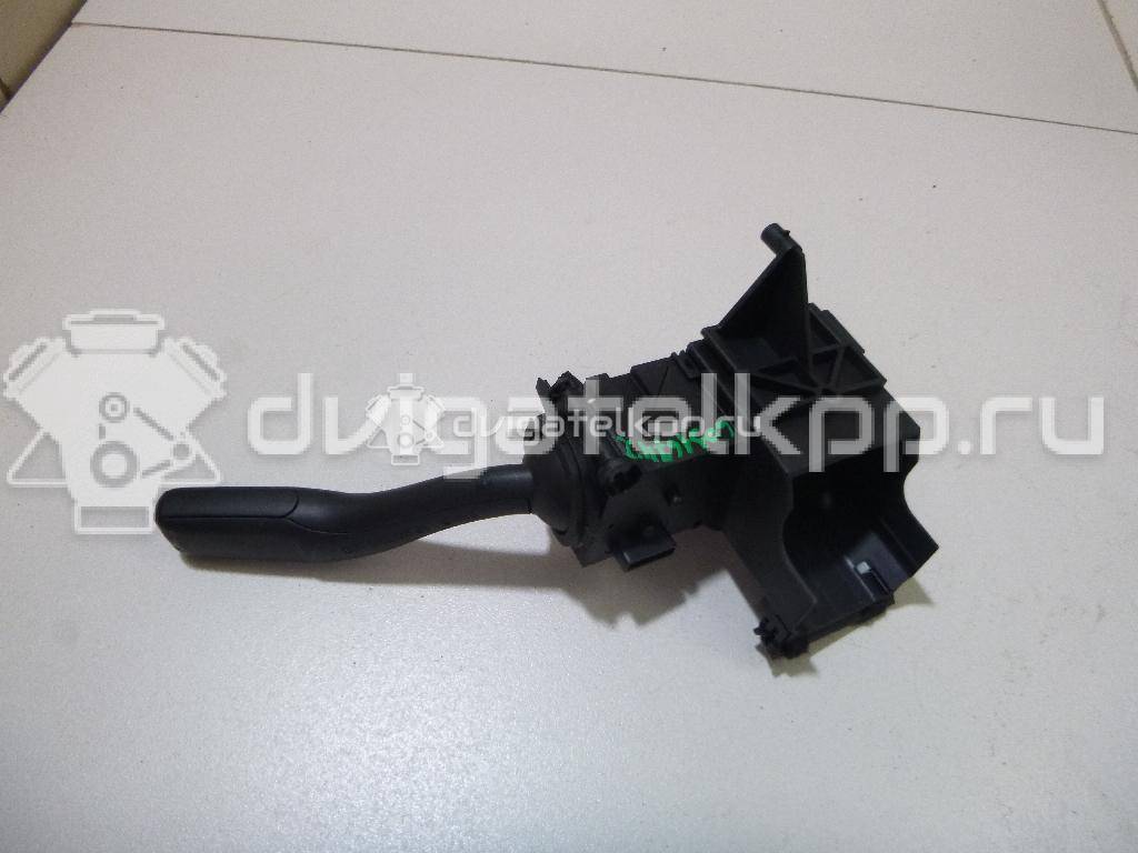 Фото Переключатель поворотов подрулевой  4e0953513a для audi A4 [B6] {forloop.counter}}
