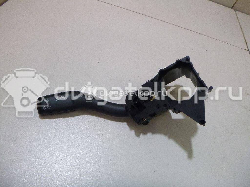 Фото Переключатель поворотов подрулевой  4e0953513a для audi A4 [B6] {forloop.counter}}