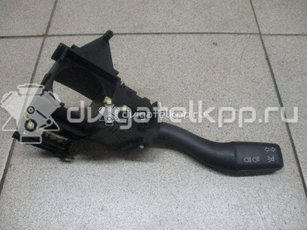 Фото Переключатель поворотов подрулевой  4E0953513A для seat Exeo {forloop.counter}}