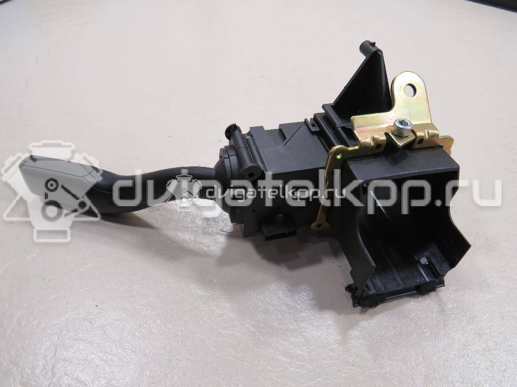 Фото Переключатель поворотов подрулевой  4E0953513A для seat Exeo {forloop.counter}}