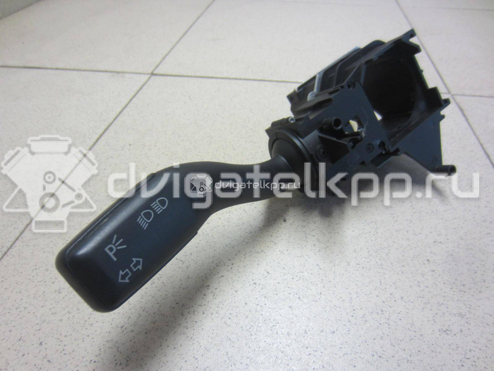Фото Переключатель поворотов подрулевой  4E0953513E4PK для seat Exeo {forloop.counter}}