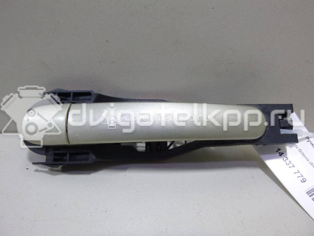 Фото Ручка двери задней наружная правая  1J0711155B для Seat Toledo {forloop.counter}}