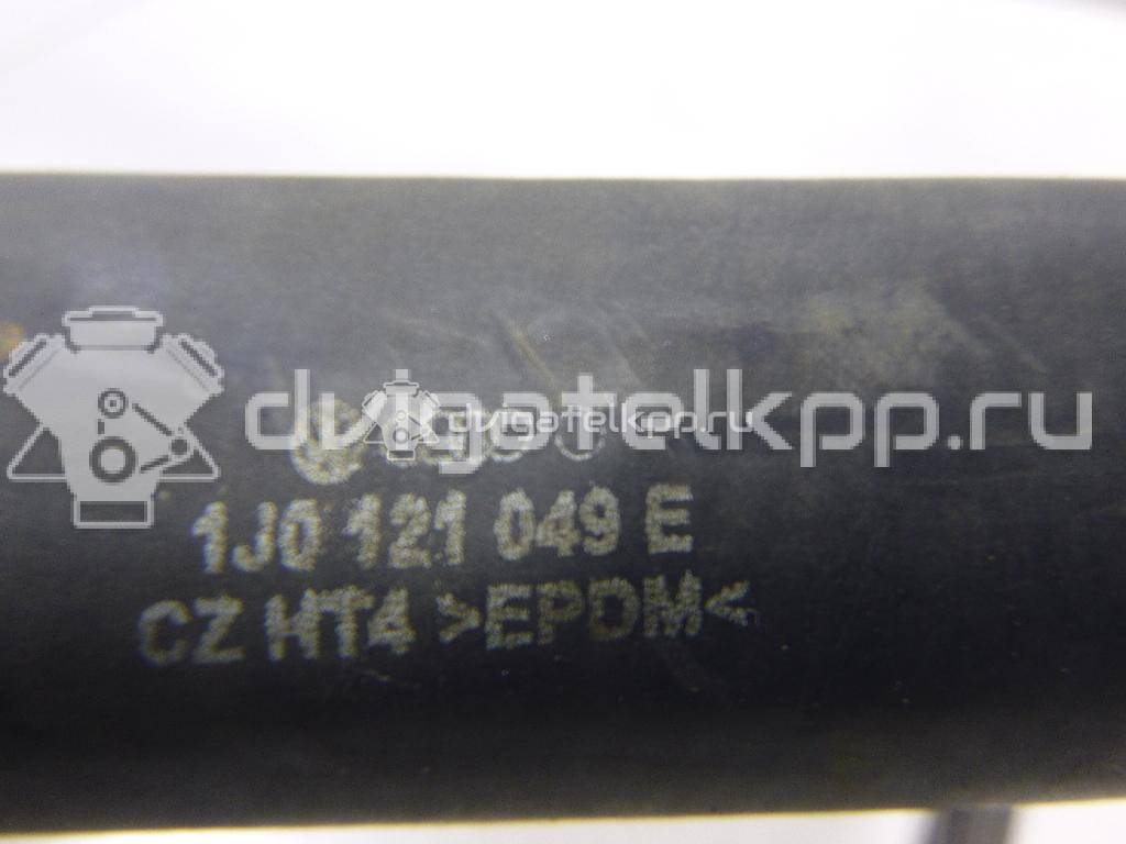 Фото Патрубок радиатора  1J0121049E для Seat Leon / Toledo {forloop.counter}}
