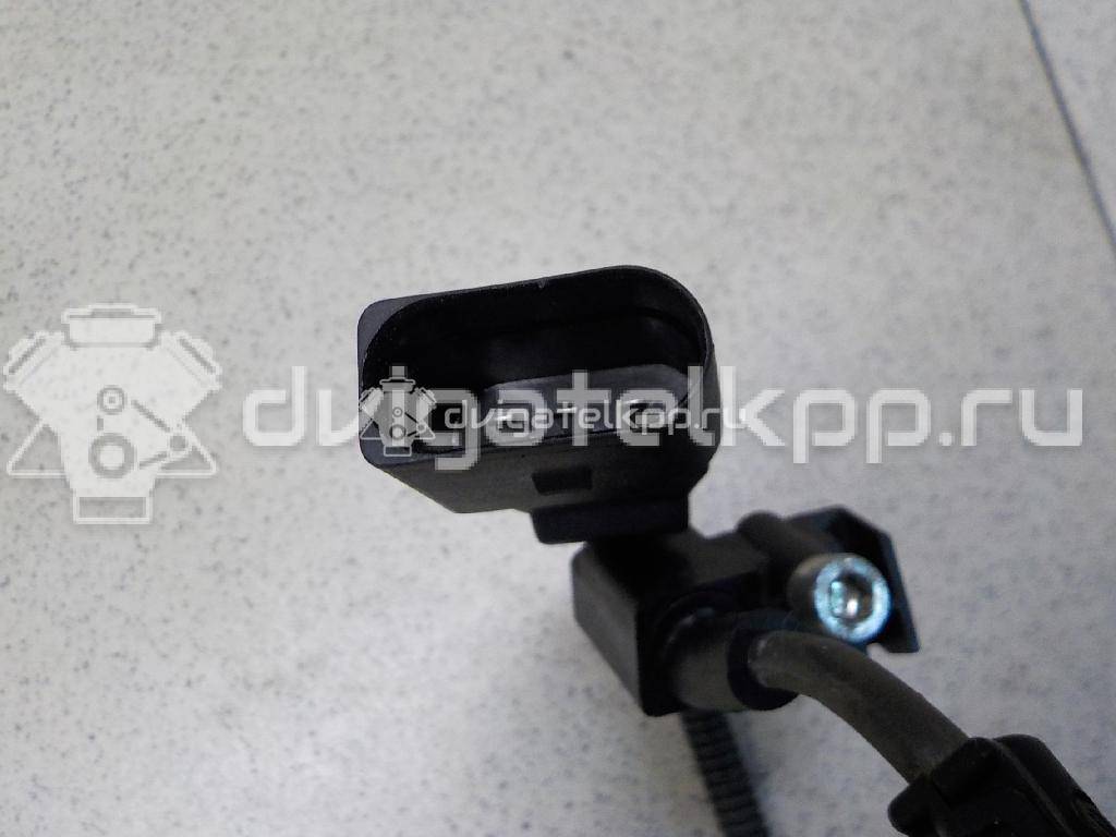 Фото Датчик положения коленвала  030957147M для Seat Ibiza / Cordoba / Leon / Toledo / Arosa 6H {forloop.counter}}