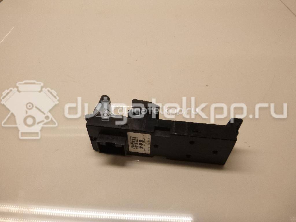 Фото Блок управления стеклоподъемниками  1J3959857B для Seat Leon / Toledo {forloop.counter}}