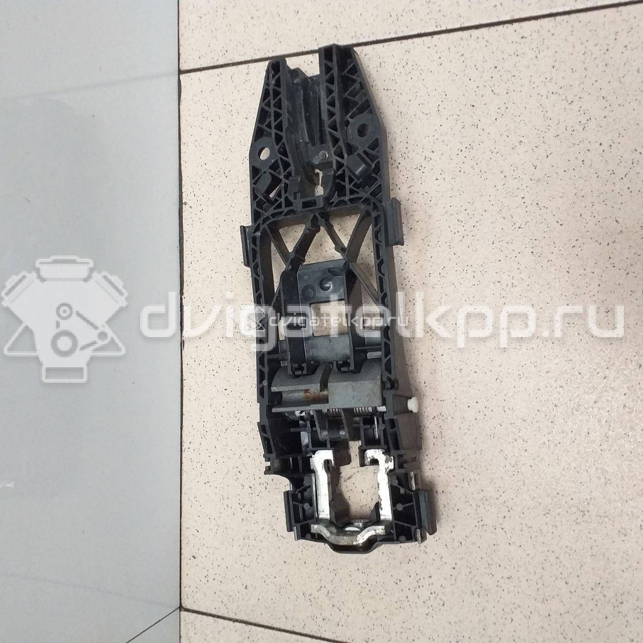 Фото Кронштейн ручки  5N0837885H для vw Golf VI {forloop.counter}}
