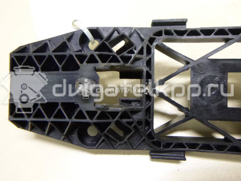 Фото Кронштейн ручки  5N0837885H для seat Leon (5F) {forloop.counter}}