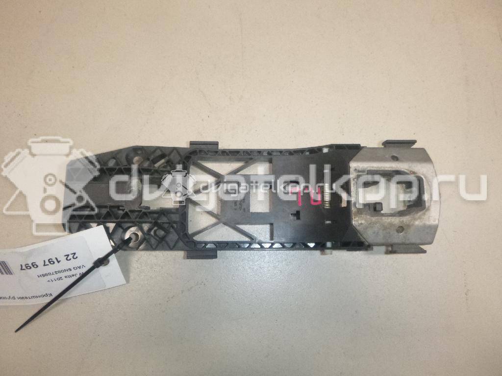 Фото Кронштейн ручки  5N0837885H для seat Leon (5F) {forloop.counter}}