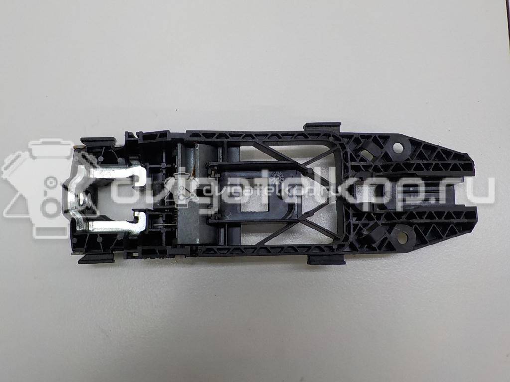 Фото Кронштейн ручки  5N0837885H для seat Leon (5F) {forloop.counter}}
