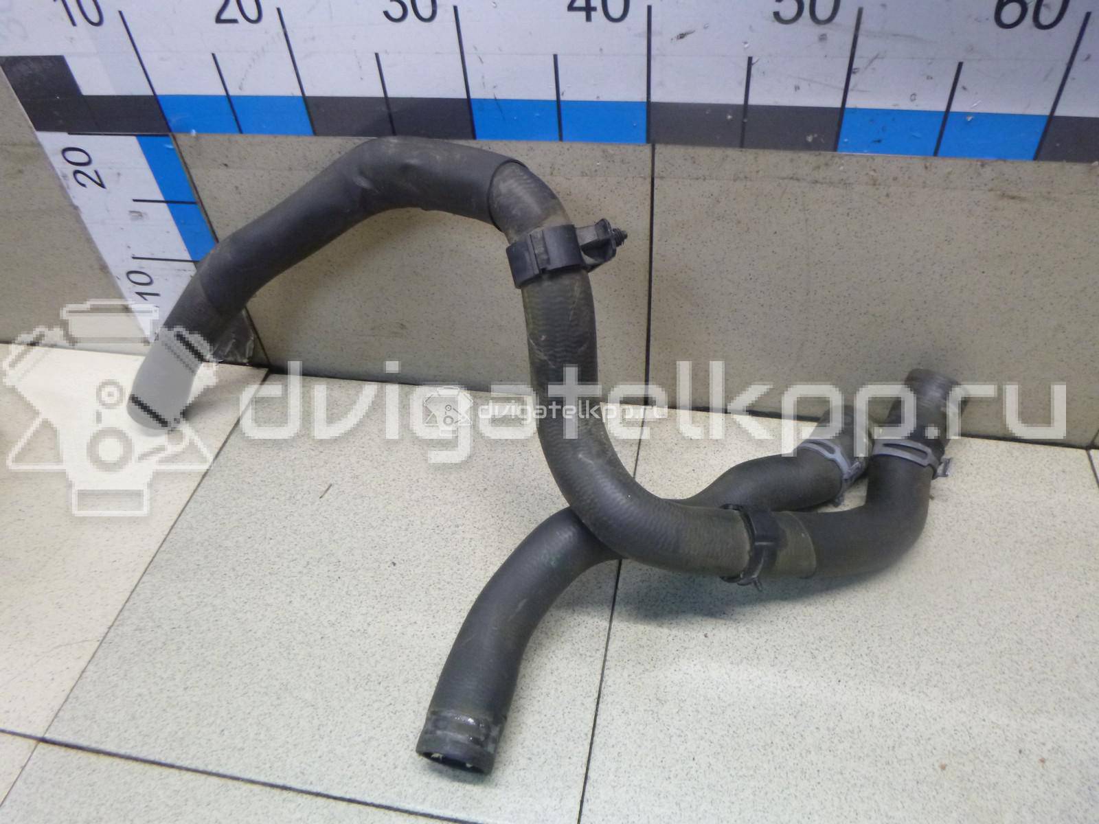 Фото Патрубок радиатора  5Q0121049AD для Seat Leon {forloop.counter}}